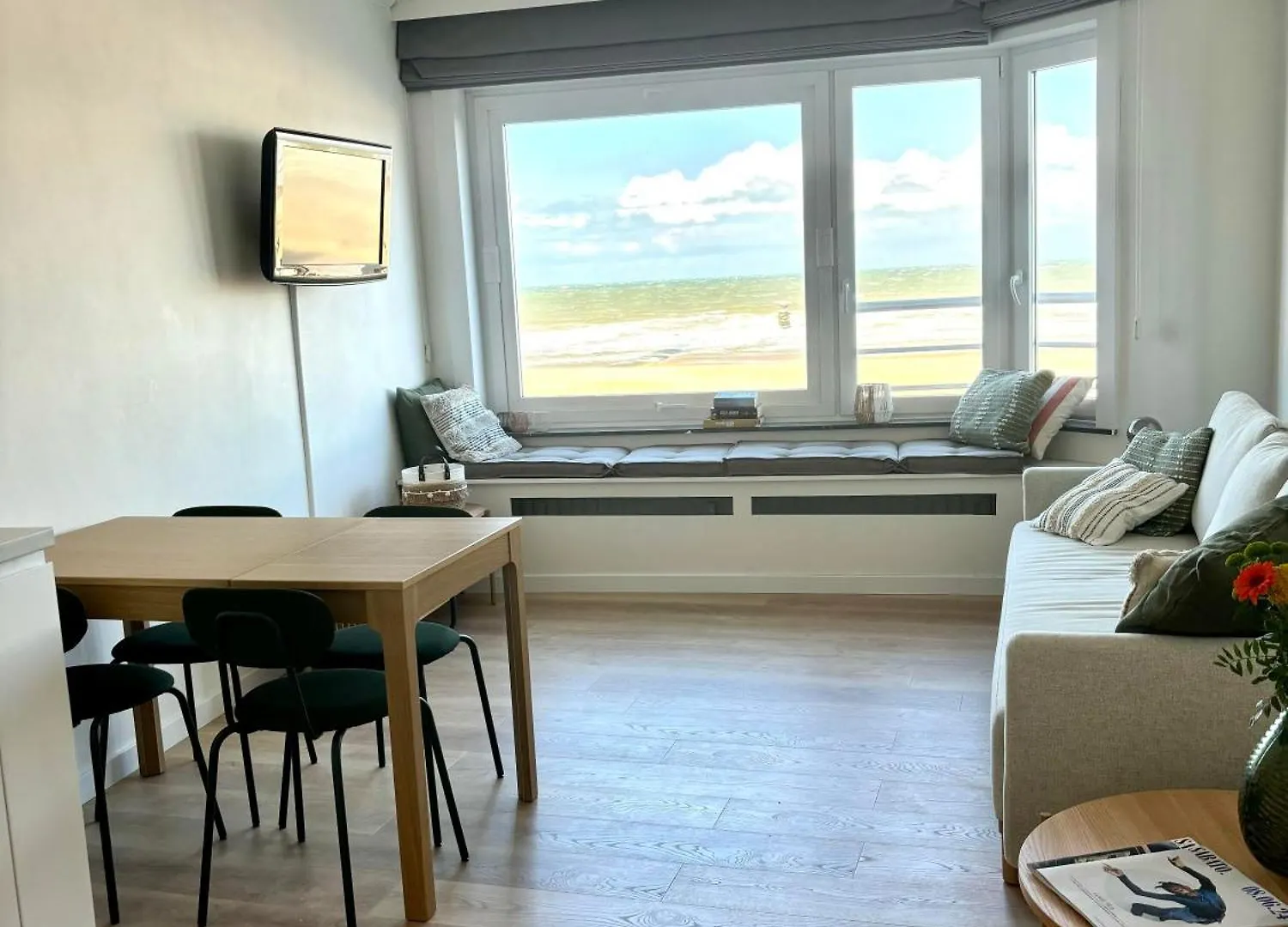 La Brise Et La Mer- Frontaal Zeezicht! Ostend Apartment